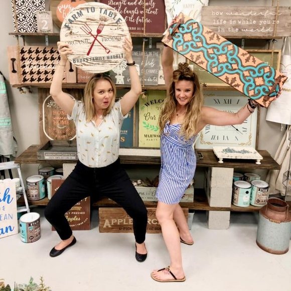 Meet your Posher, Lola - Picture 4 of 8